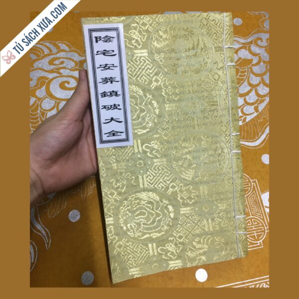 Âm Trạch An Táng Phá Đại Toàn Song Ngữ
